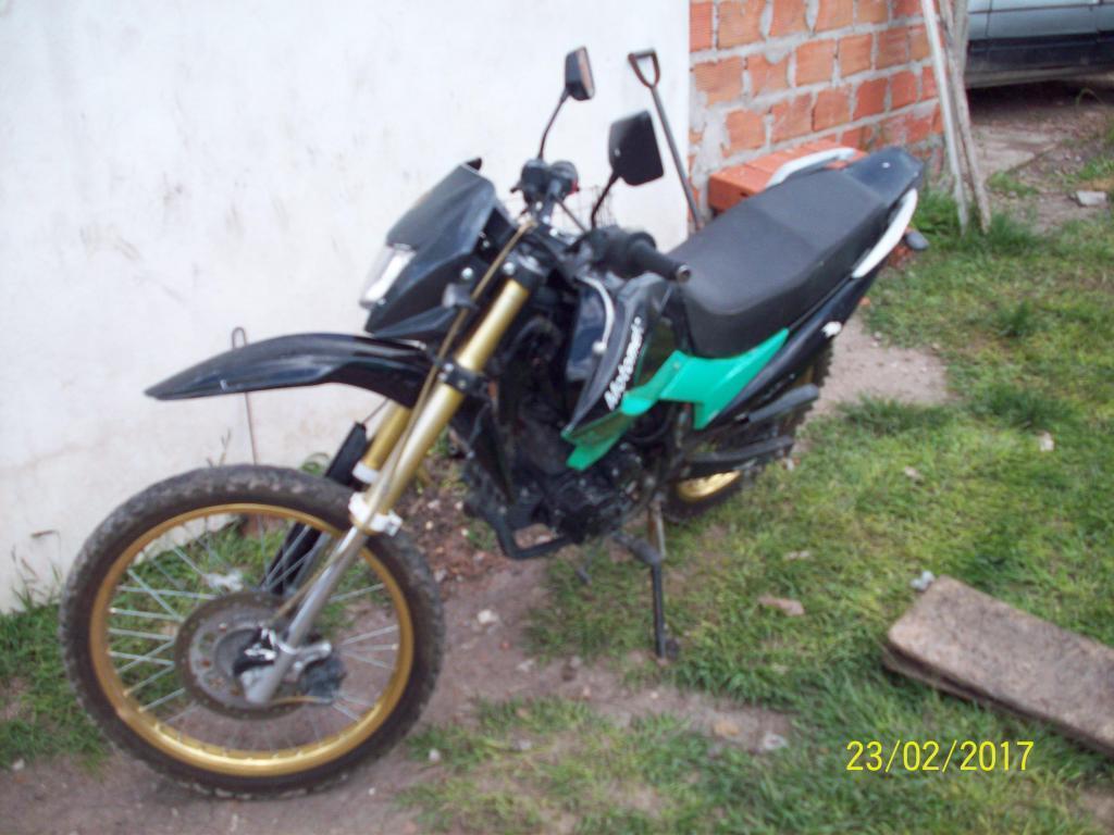 VENDO SKUA 250 $14000 ESCUCHO OFERTAS