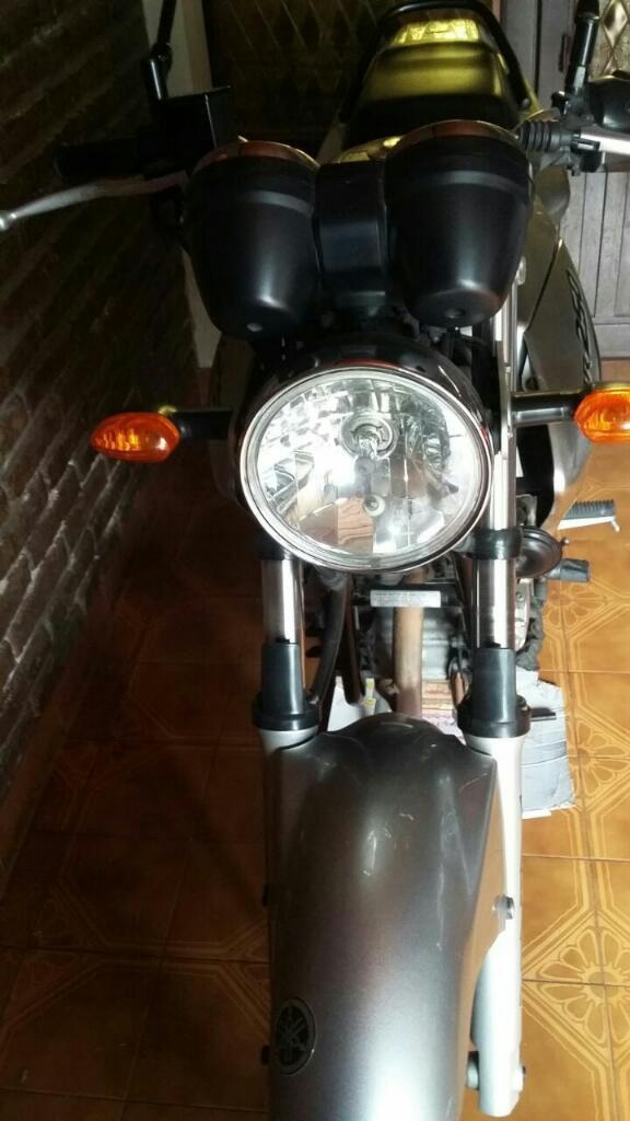 Yanaha Ybr 250 Flamante 8800km Como Nueva