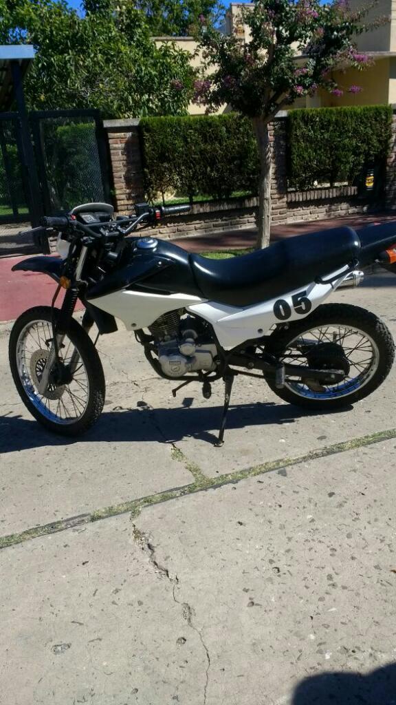 Motomel Skua 150