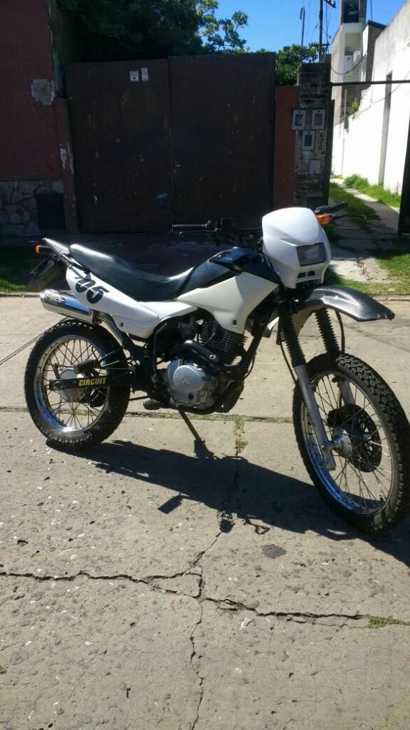 Motomel Skua 150