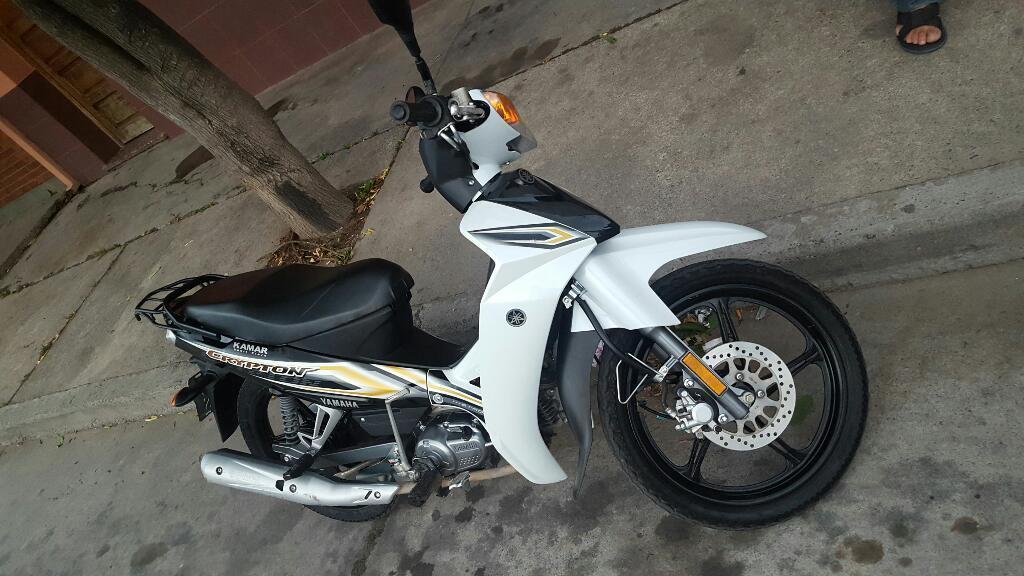 Vendo Hermosa Yamaha Crypton Modelo 2015