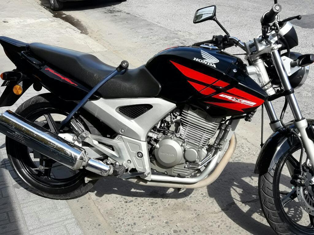 Vendo Cbx 250 Modelo 2013