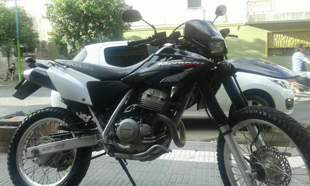 Vendo Tornado 2011