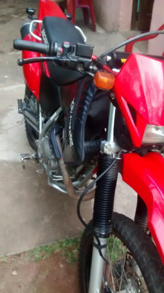 Vendo Honda Tornado Modelo 2012 Muy Buen Estado