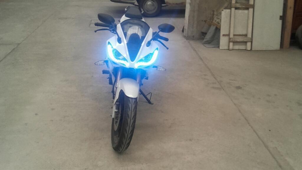 Vendo Gilera Vcr 200
