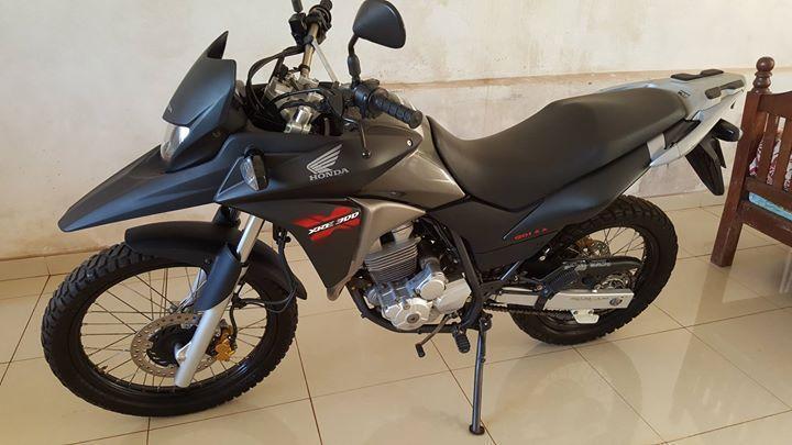 Vendo/Permuto/Financio Honda XRE 300 M/13