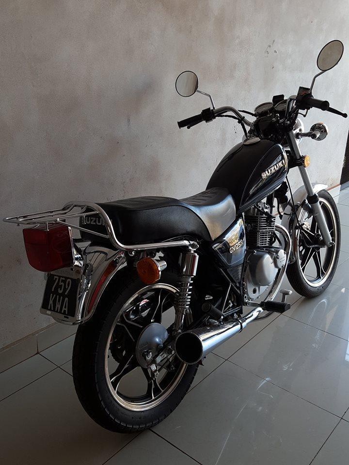 Vendo/Permuto/Financio Suzuki GN 125h M/15