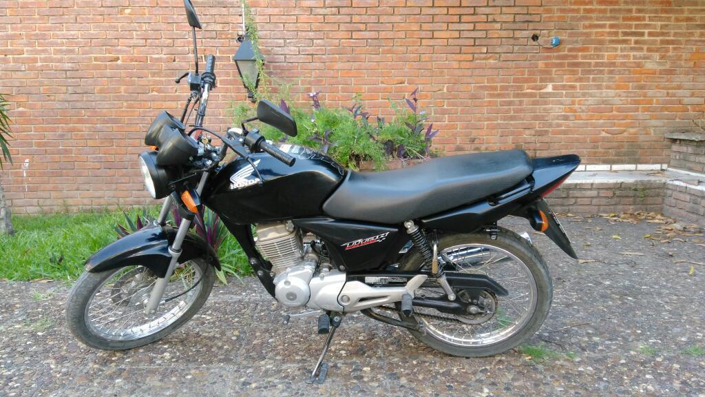 Honda Titan Cg 150 (2015) Unico Dueño ,e