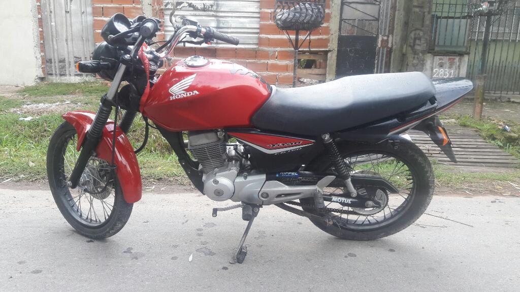 Vendo Honda Titan 2015