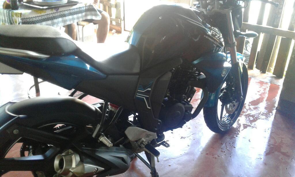 Vendo Fz-s Versión 2.0 Hermosa Como S Ve