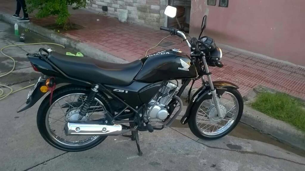 Vendo Moto Honda Cb1 125 $22000 Exc Esta