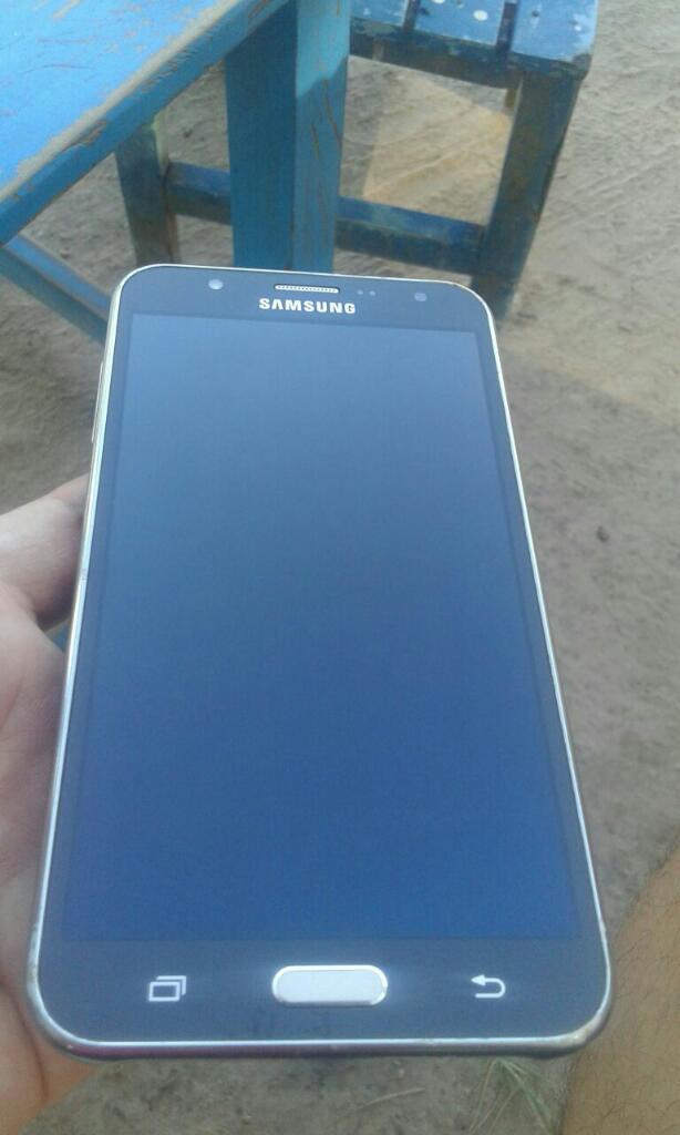 Permuto Samsung J7. por Moto