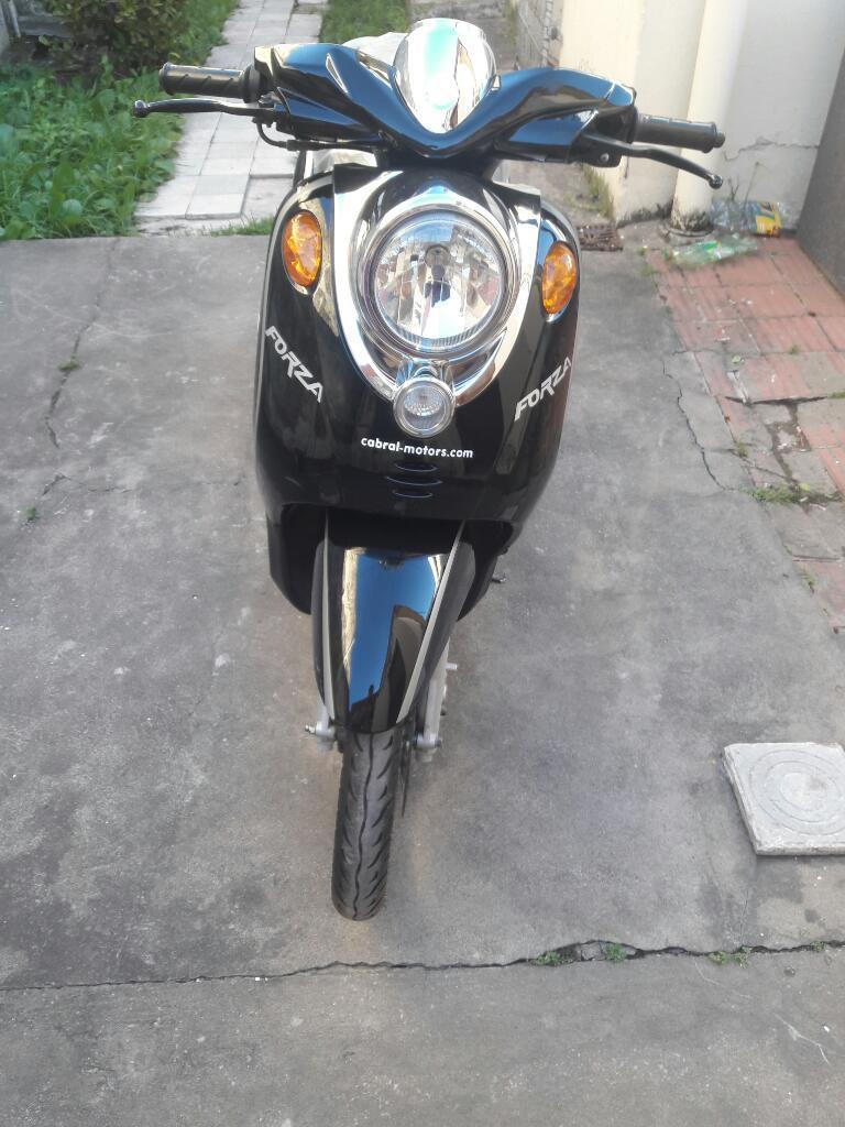 Permuvendo Scooter Motomel Forza 150cc