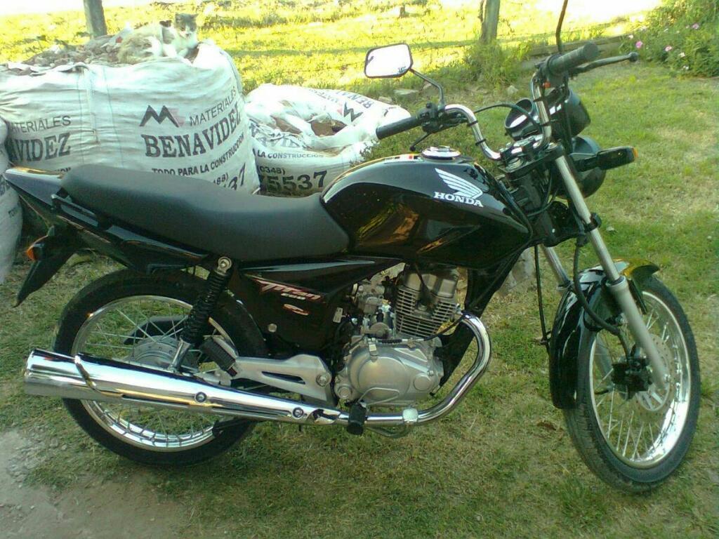 Vendo O Canje Cg Titan 2013