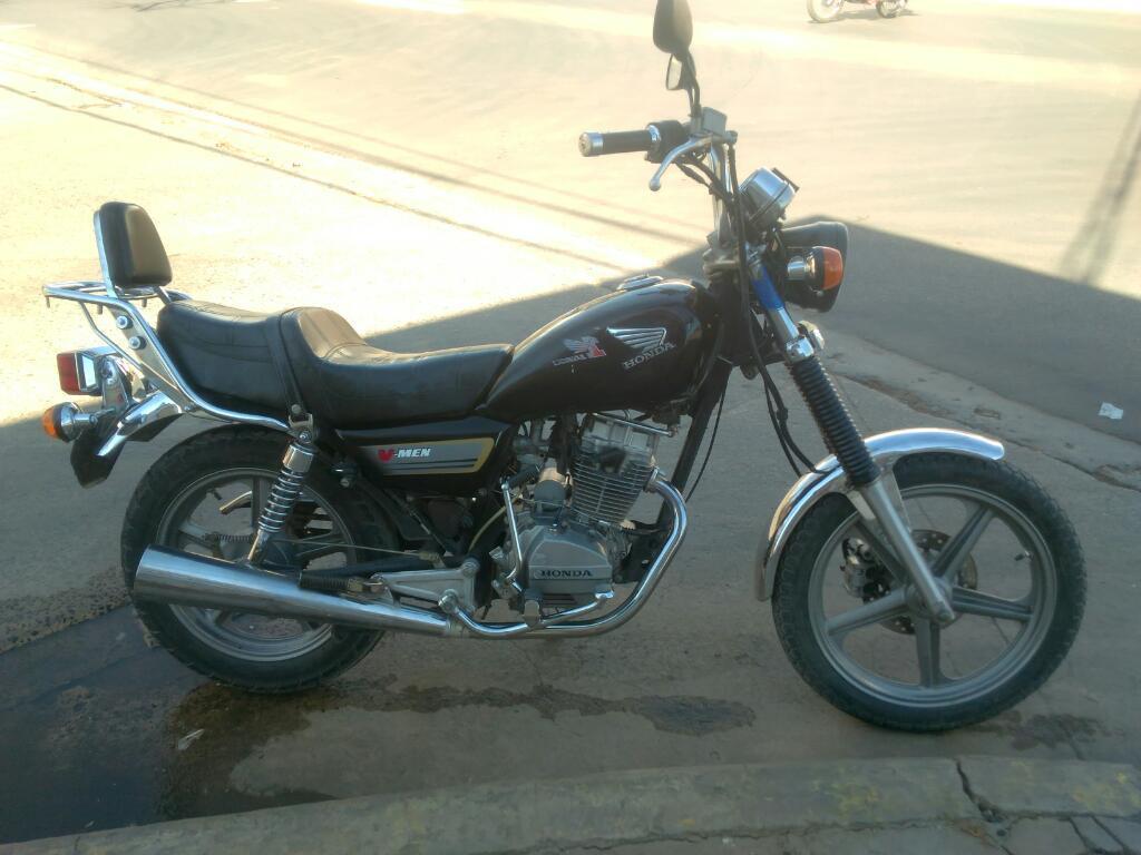 Honda V Men Escuchó Oferta de Contado