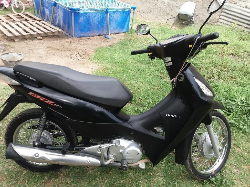 Vendo Honda Biz 2015