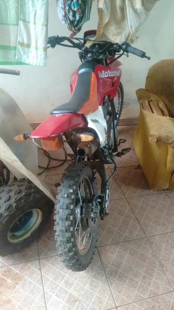 Vendo Motomel X3m