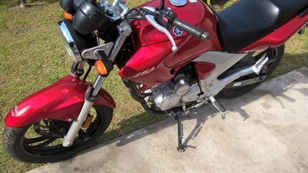 vendo yamaha 250 modelo 2011