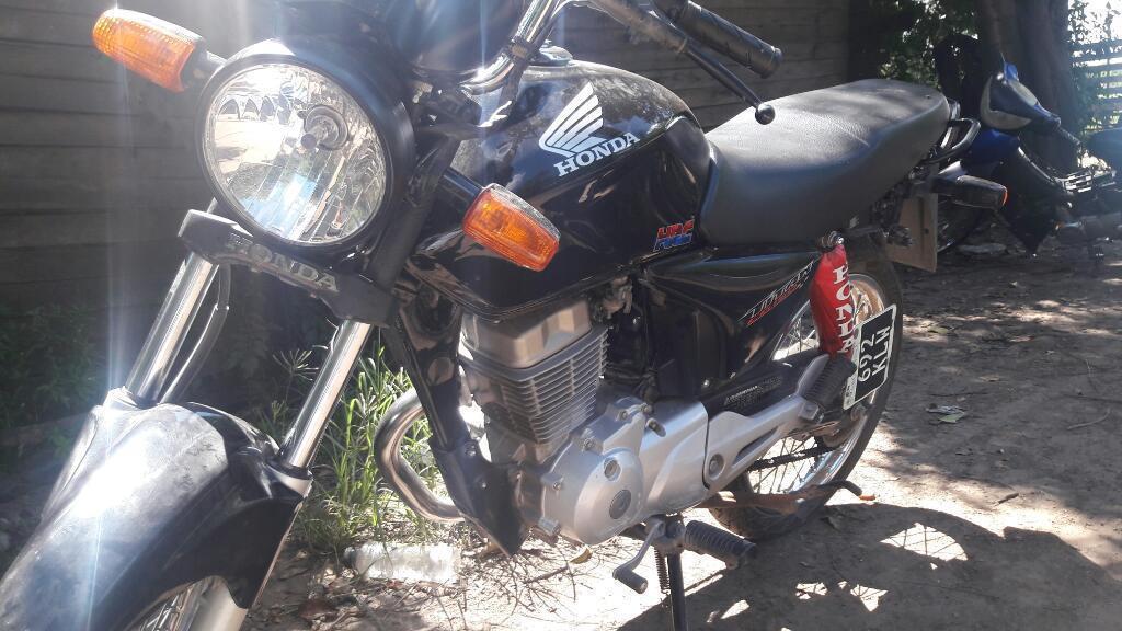 Vendo O Permuto X Auto 147