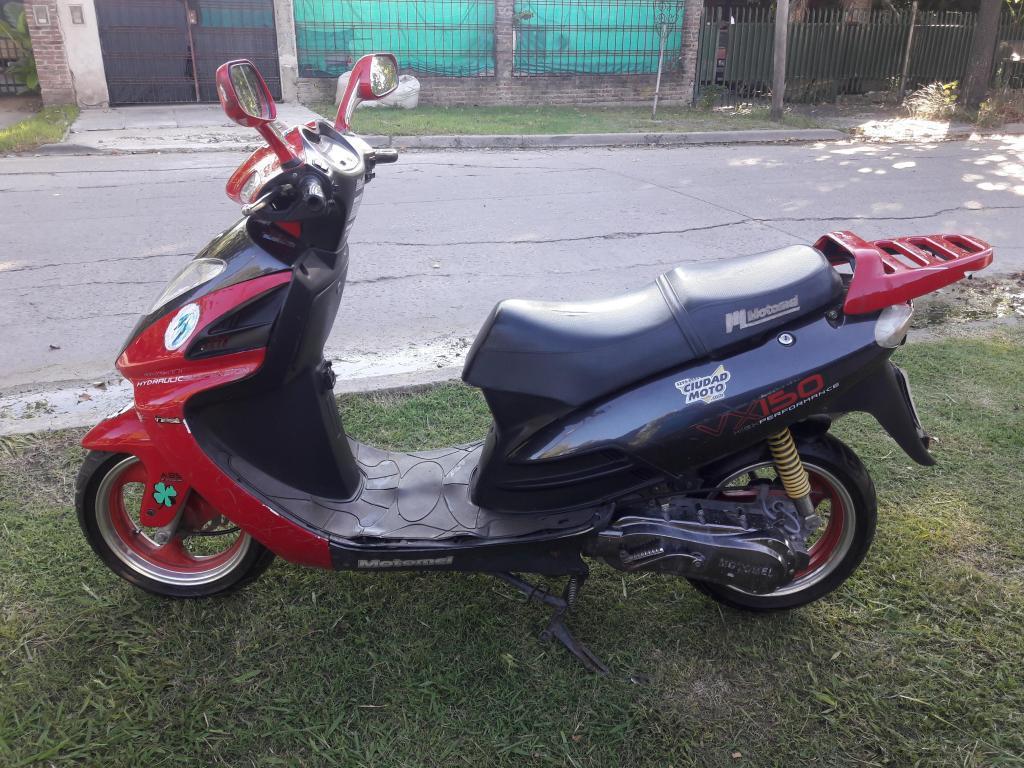 vendo permuto,motomel vlx 150 2012,anda todo perfecto,titulo,cedula y 08 recien firmado