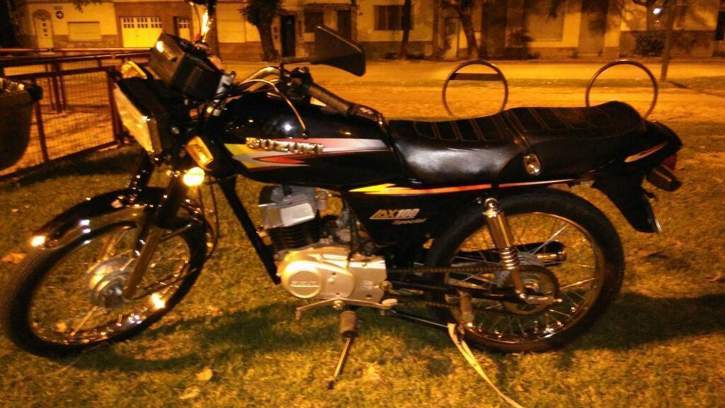 Vendo O Permuto Suzuki 100