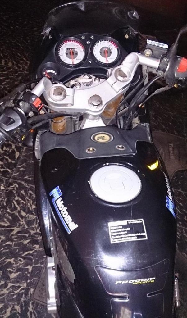 Vendo Moto Motomel SR 200