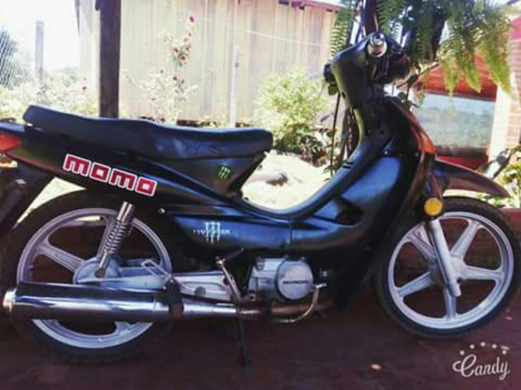 Vendo Moto Onda 110, con Papeles