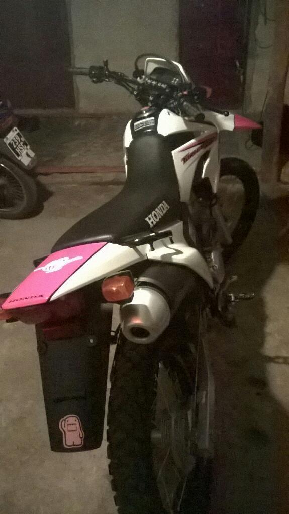 Vendo Honda Tornado 2016