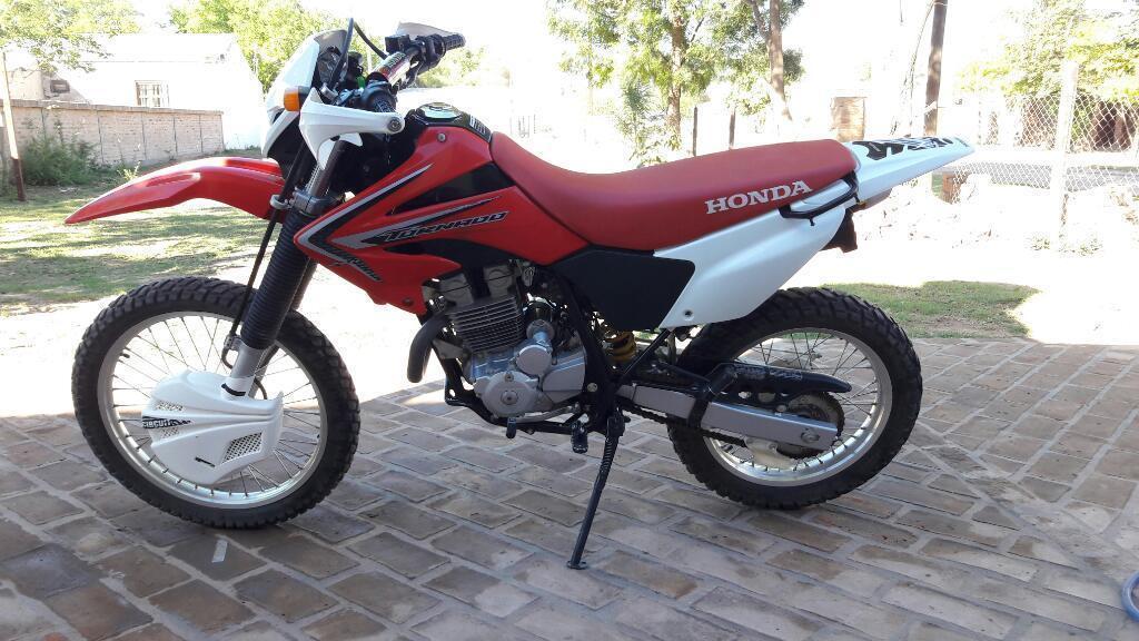 Vendo Honda Tornado 2016