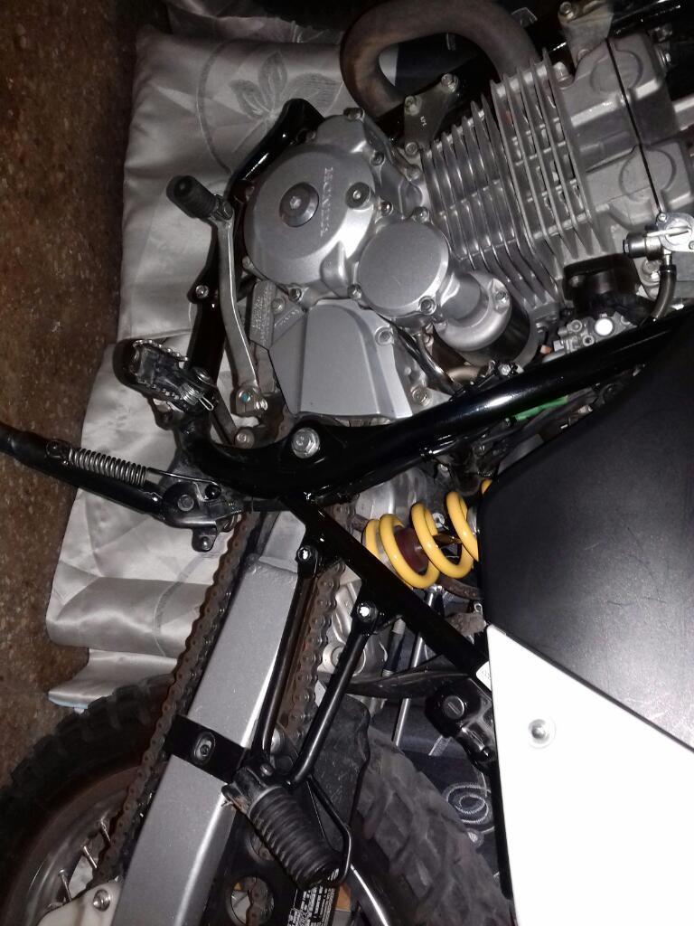 Vendo Honda Tornado Inpecable