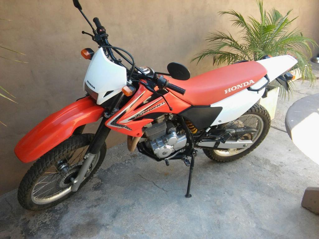 VENDO TORNADO 250 MODELO 2O14