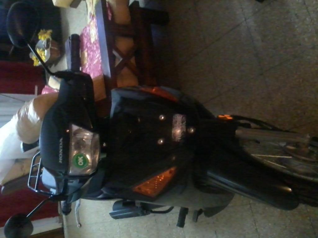 VENDO MOTO HONDA WAVE 110 MODELO 2014