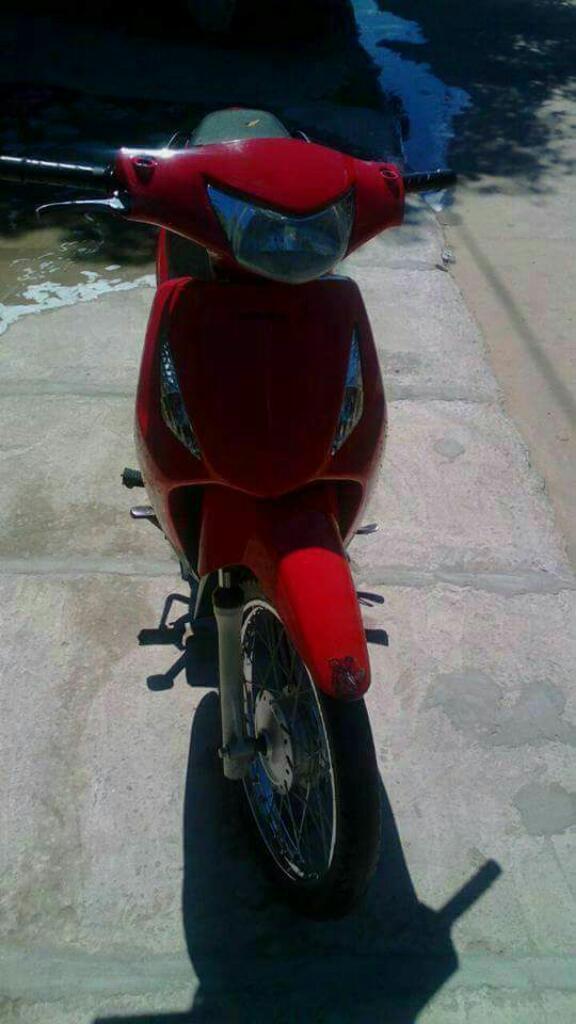 Vendo Honda Biz 2014
