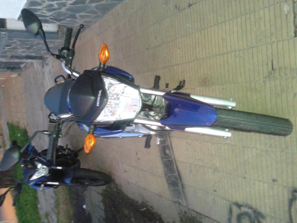 VENDO MOTO HONDA CG TITAN 150