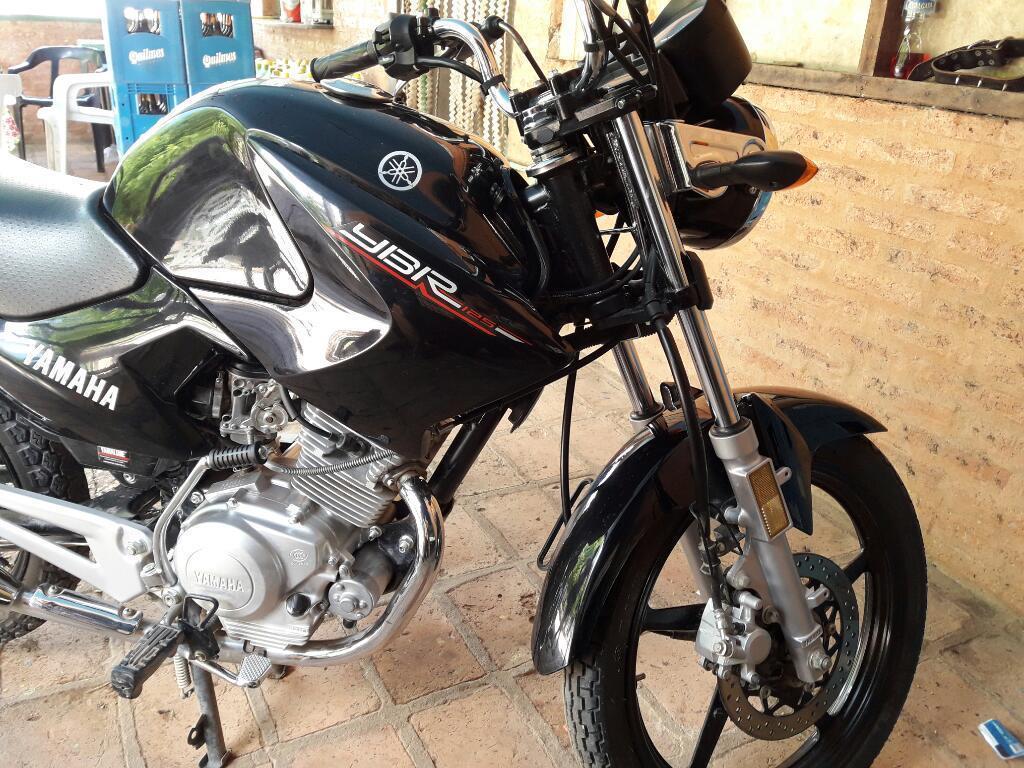 Vendo Yamaha Ybr Full Modelo 2016 5.400 Km