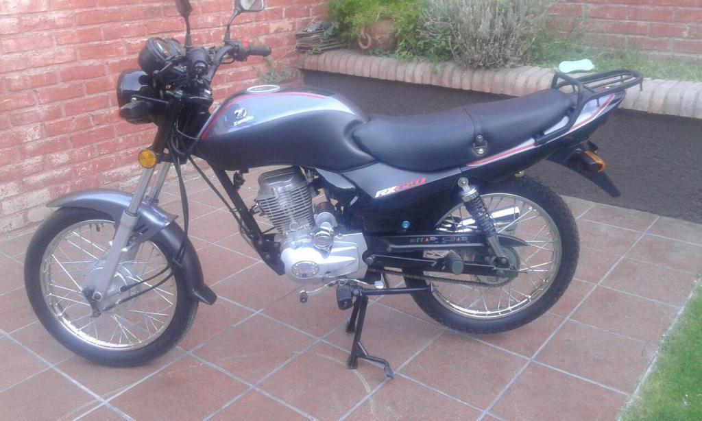 Vendo URGENTE Zanella RX 150 Modelo 2017
