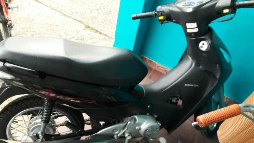 Vendo Honda Biz Impecable
