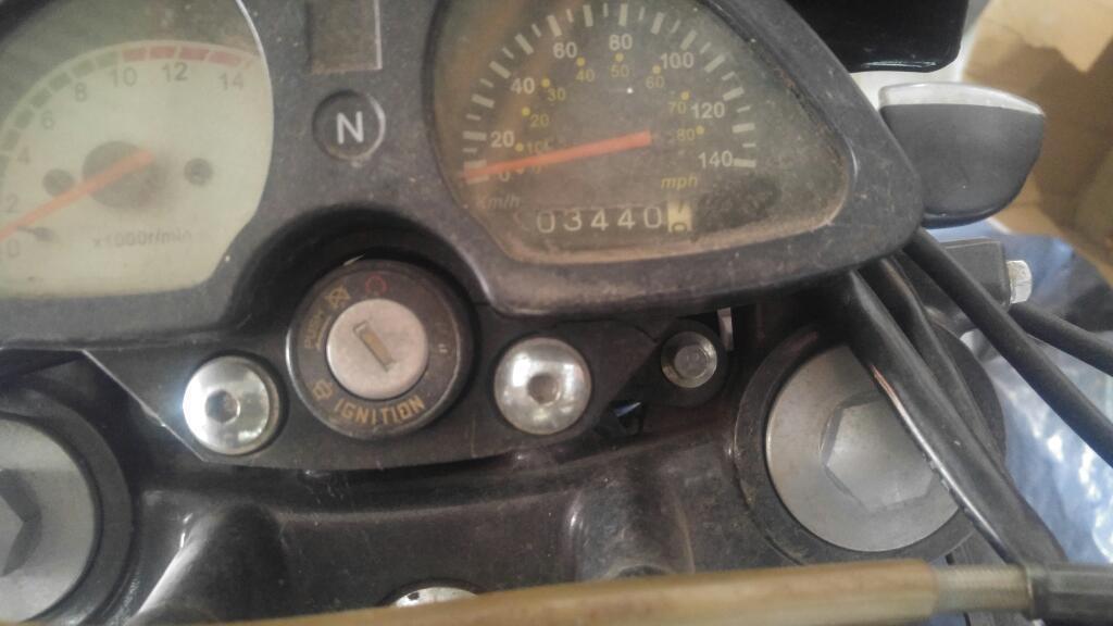 Vendo Motomel 200 Cc Motard 2012