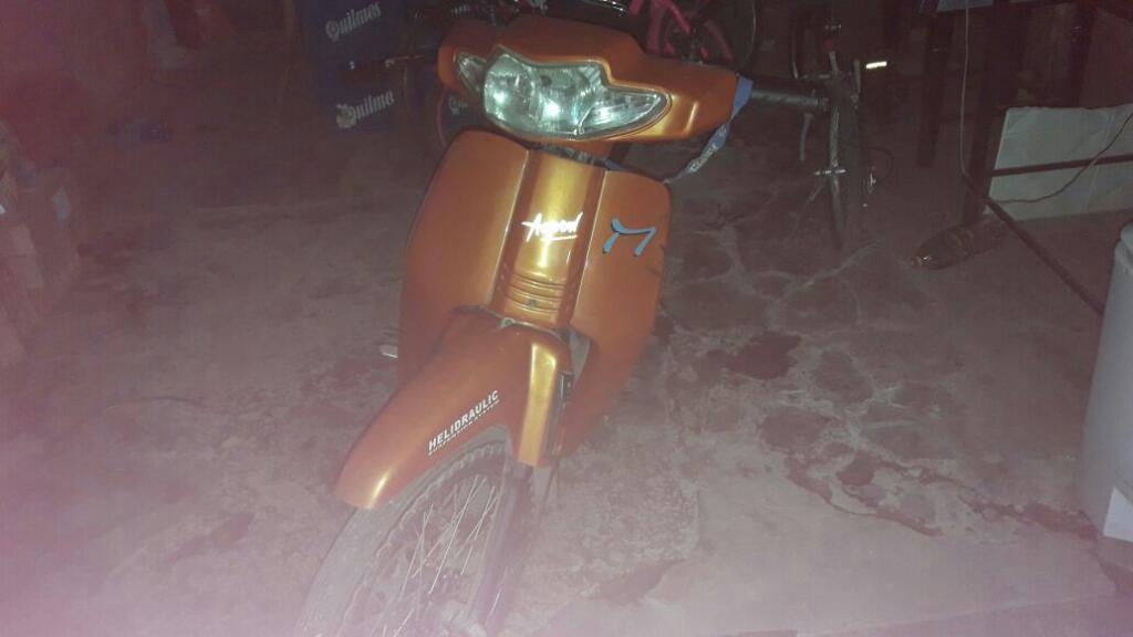 Vendo Moto 2010