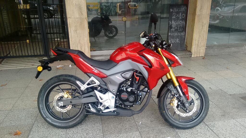 Vendo Honda Cb 190r 200km Oportunidad!