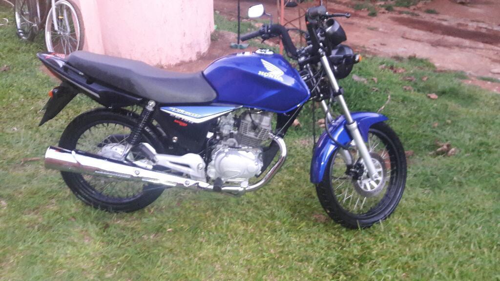 Vendo Honda Cg Titan 150 Mod 2015 14 Mil