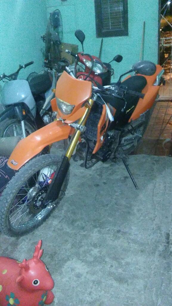 Vendo La Motomel 250