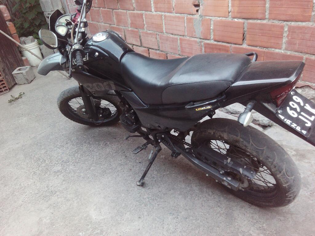 Moto Motomel Motard