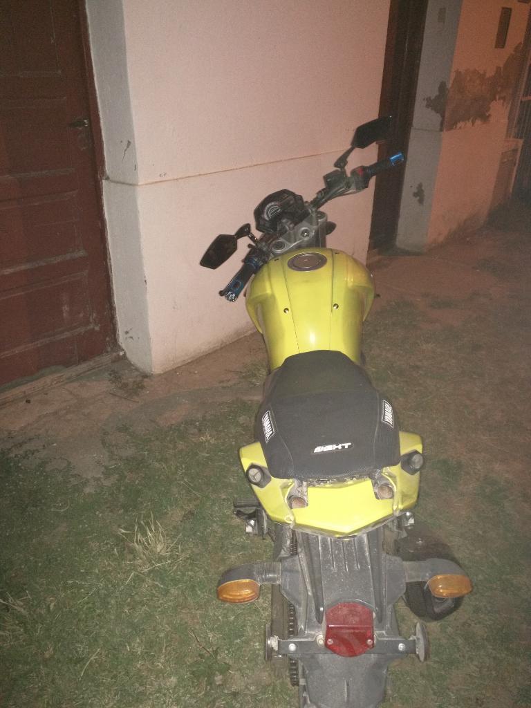 Yamaha Fz 16