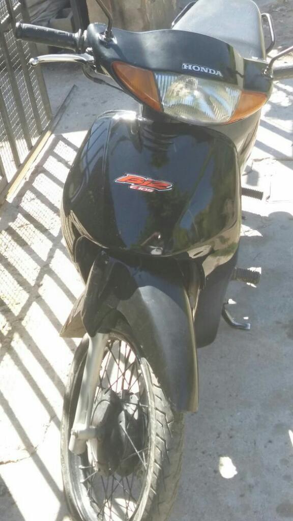 Vendo Honda Biz 06