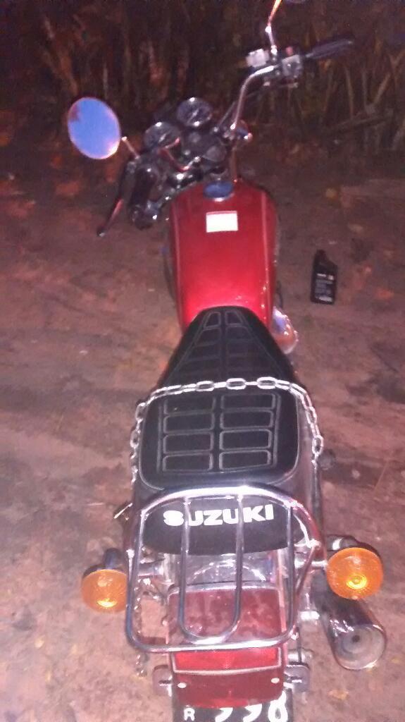 Motocicleta Suzuki 125 Gn