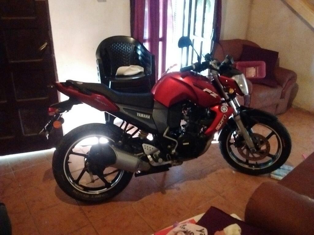 Vendo Yamaha Fz Modelo 2012