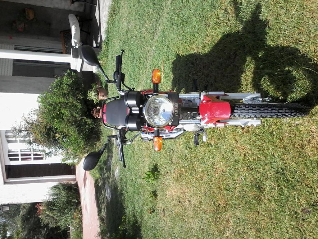 Vendo Yamaha YBR 125, no permuto