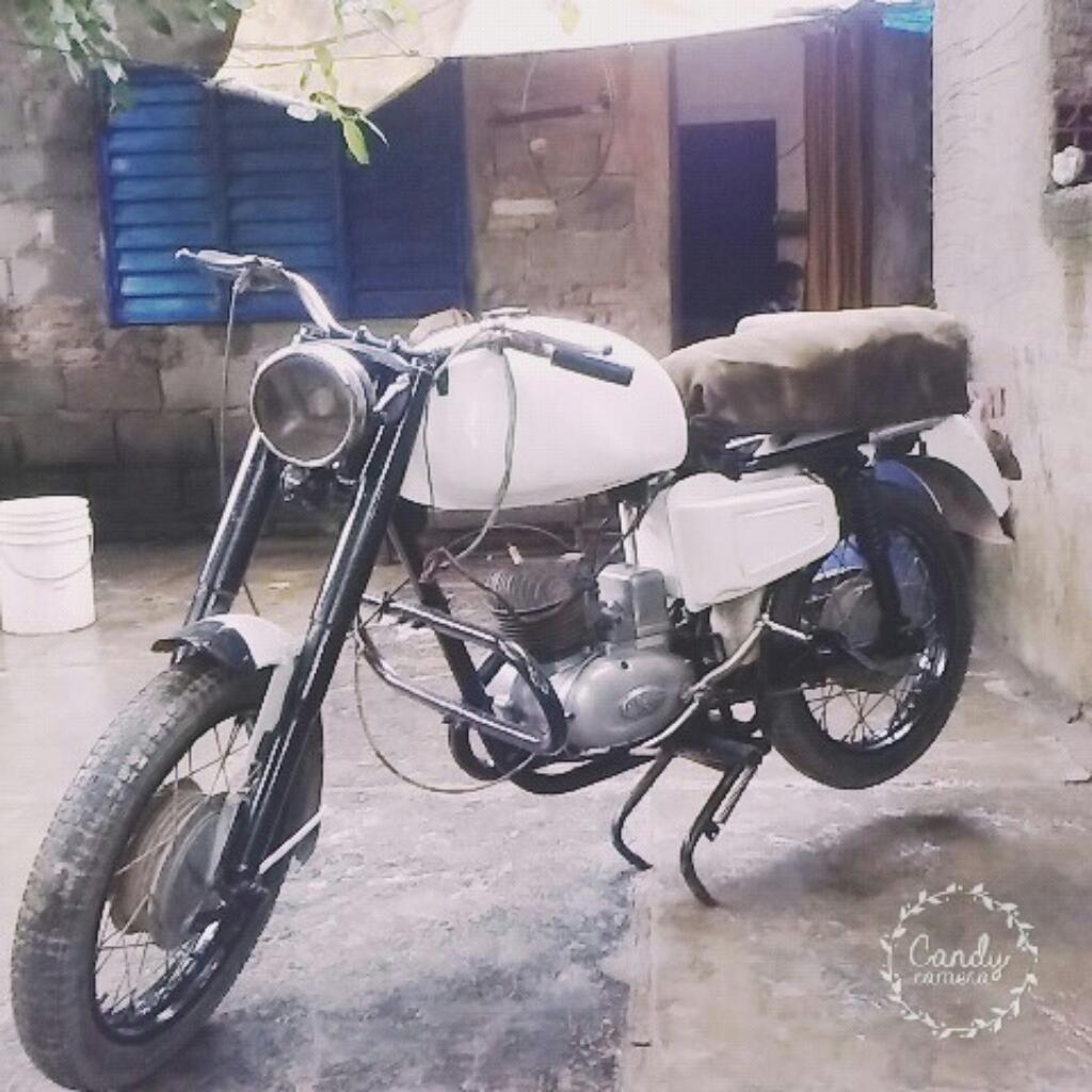 Vendo Moto O Permuto