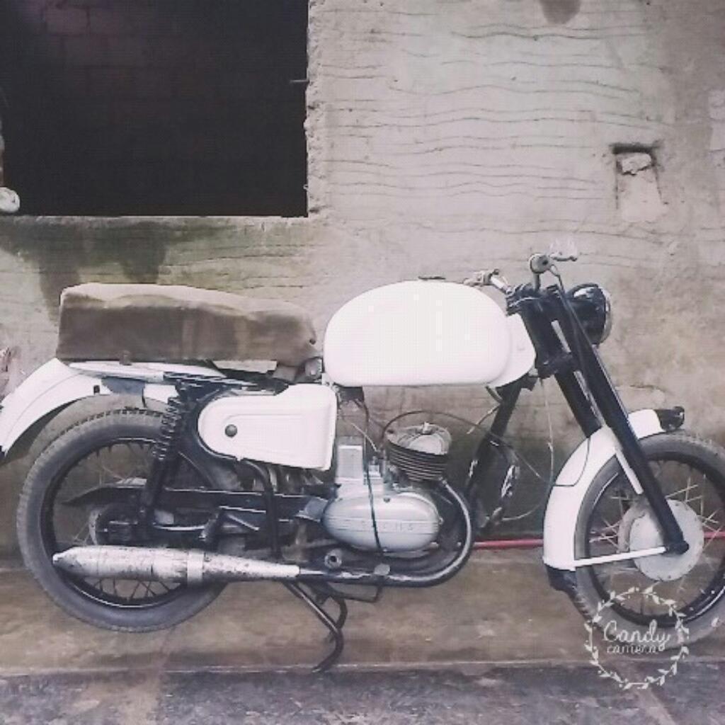 Vendo Moto O Permuto